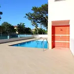 Colorful Flat With Shared Pool Appartamento Bibione