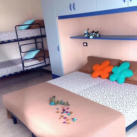 Colorful Flat With Shared Pool