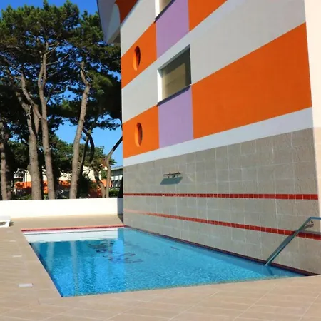 Colorful Flat With Shared Pool Bibione